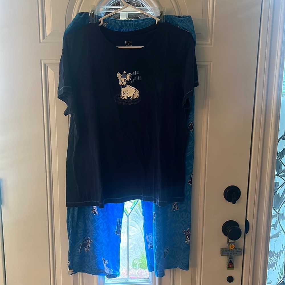 Hue brand pajama set with shirt and pants. Women’s XL. Gently used.